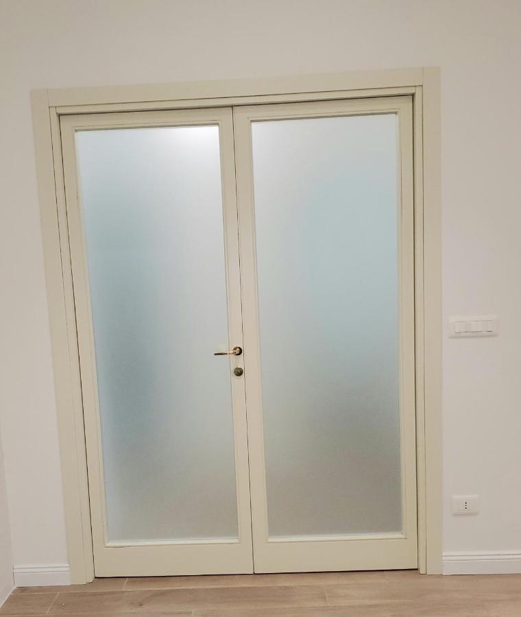 Bright And Large Apartment Via Montegrappa Livorno Exterior photo